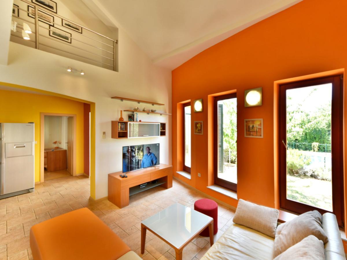Villa Yellow House By Interhome Diklo Zewnętrze zdjęcie